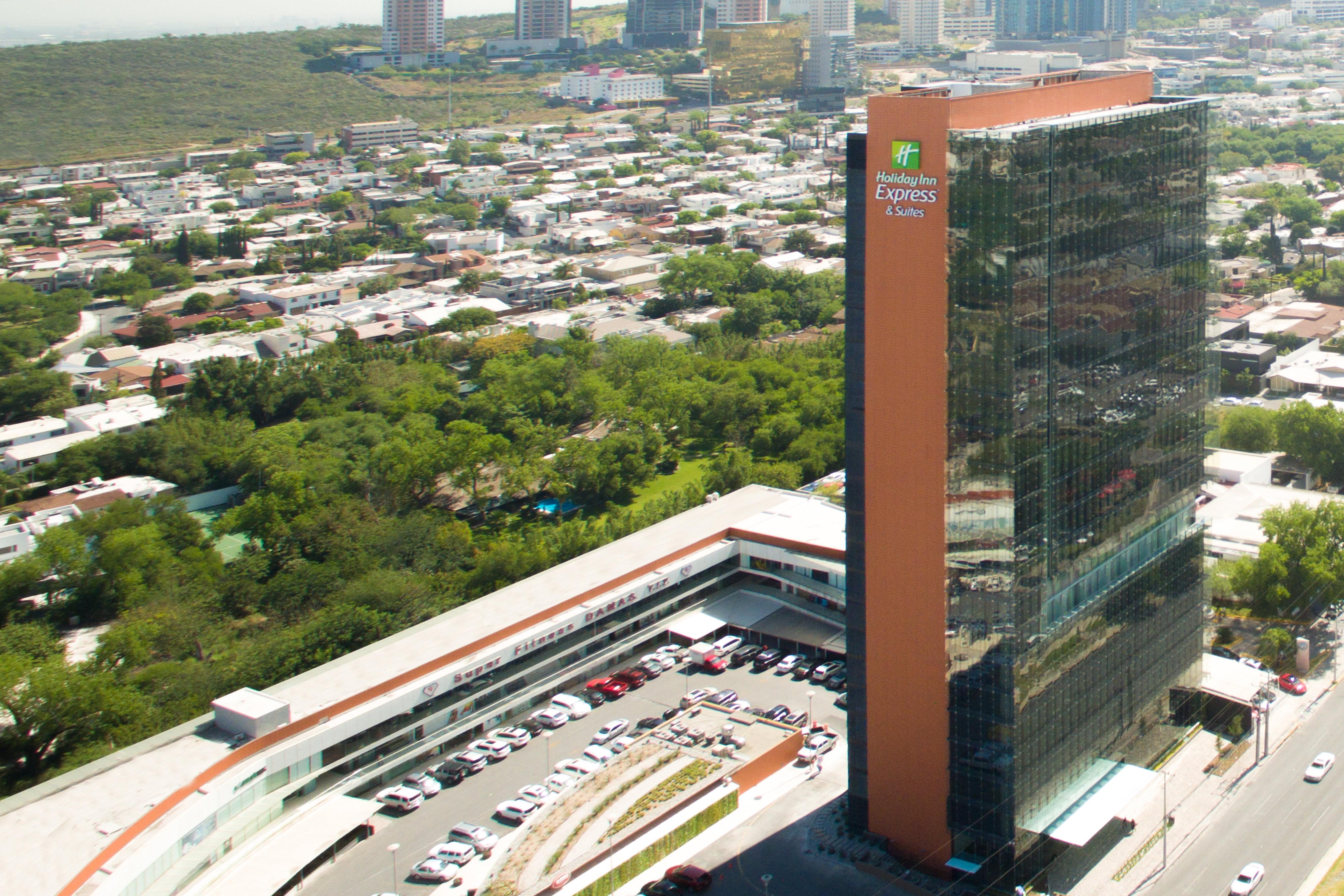 Holiday Inn Express & Suites Monterrey Valle By Ihg San Pedro Garza Garcia Exterior foto