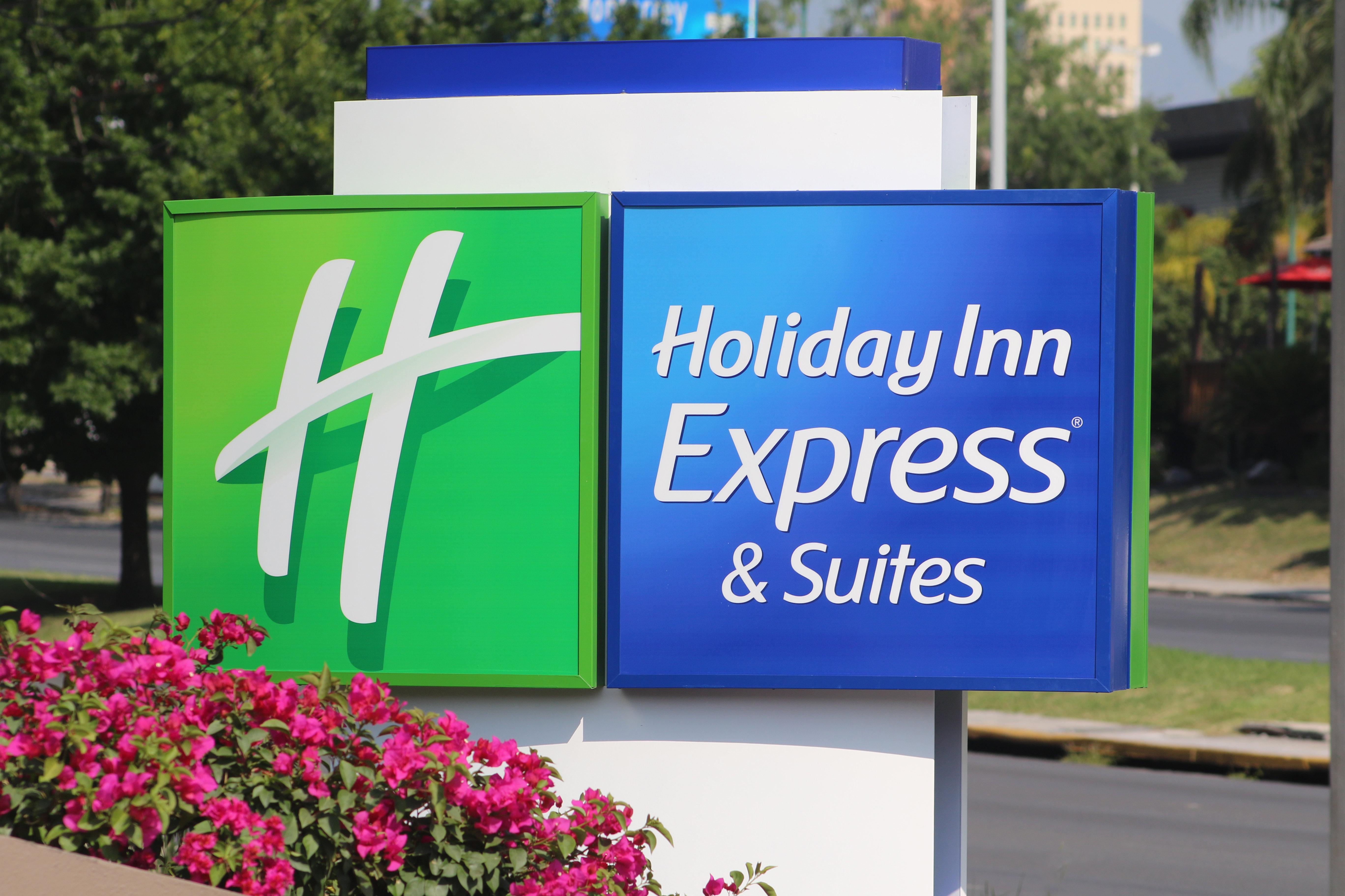 Holiday Inn Express & Suites Monterrey Valle By Ihg San Pedro Garza Garcia Exterior foto