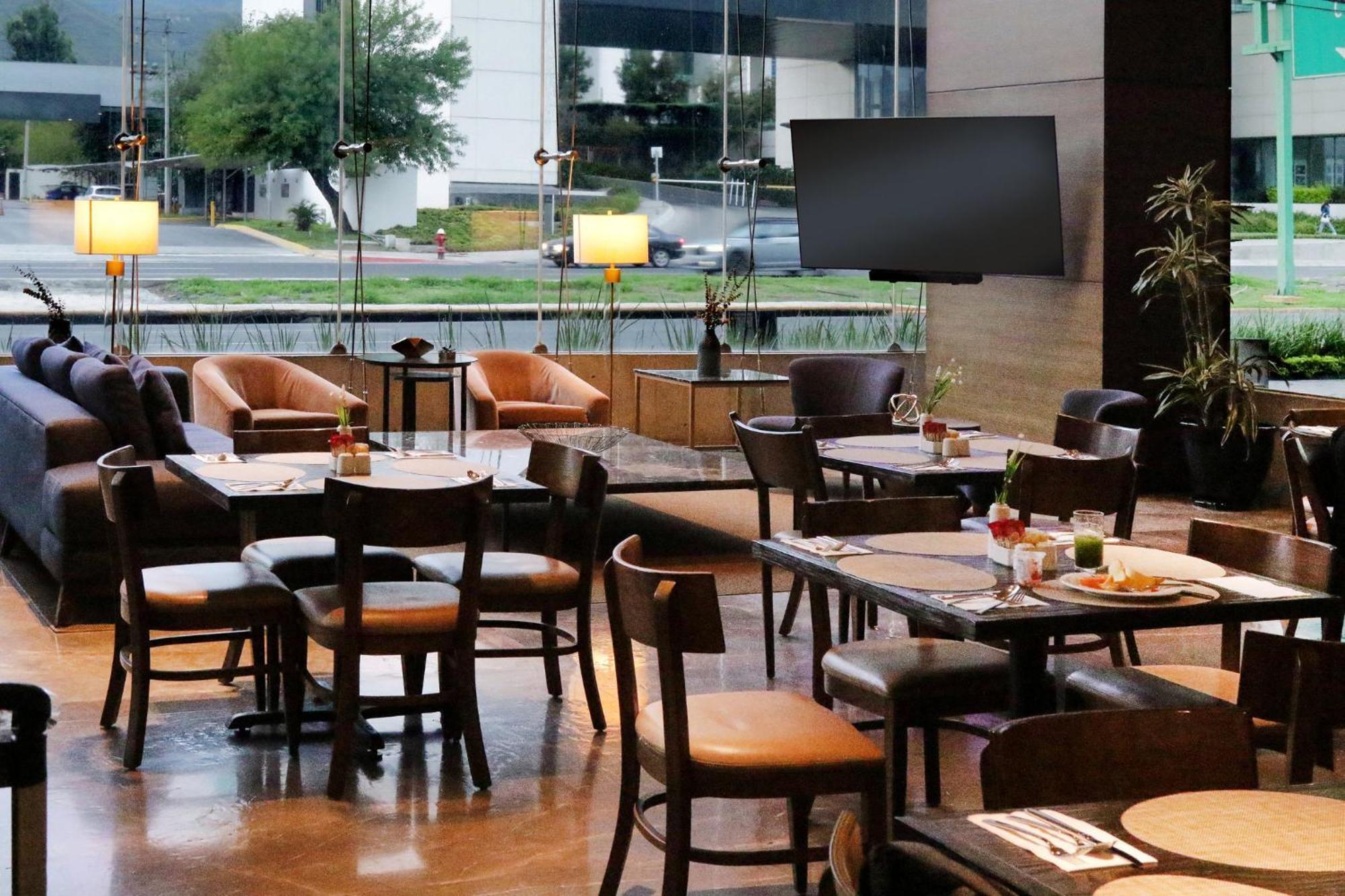 Holiday Inn Express & Suites Monterrey Valle By Ihg San Pedro Garza Garcia Exterior foto